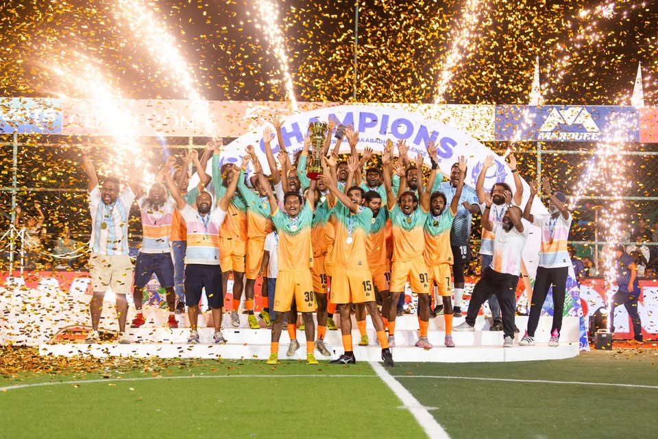 Cora Cora Maldives lifting the trophy